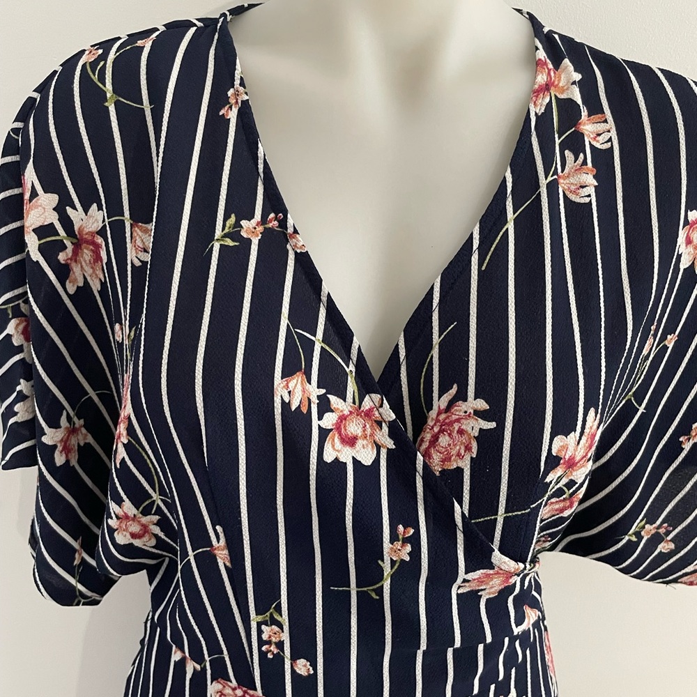 Ally Wrap Floral Maxi Stripe Dress - Picture 3 of 9